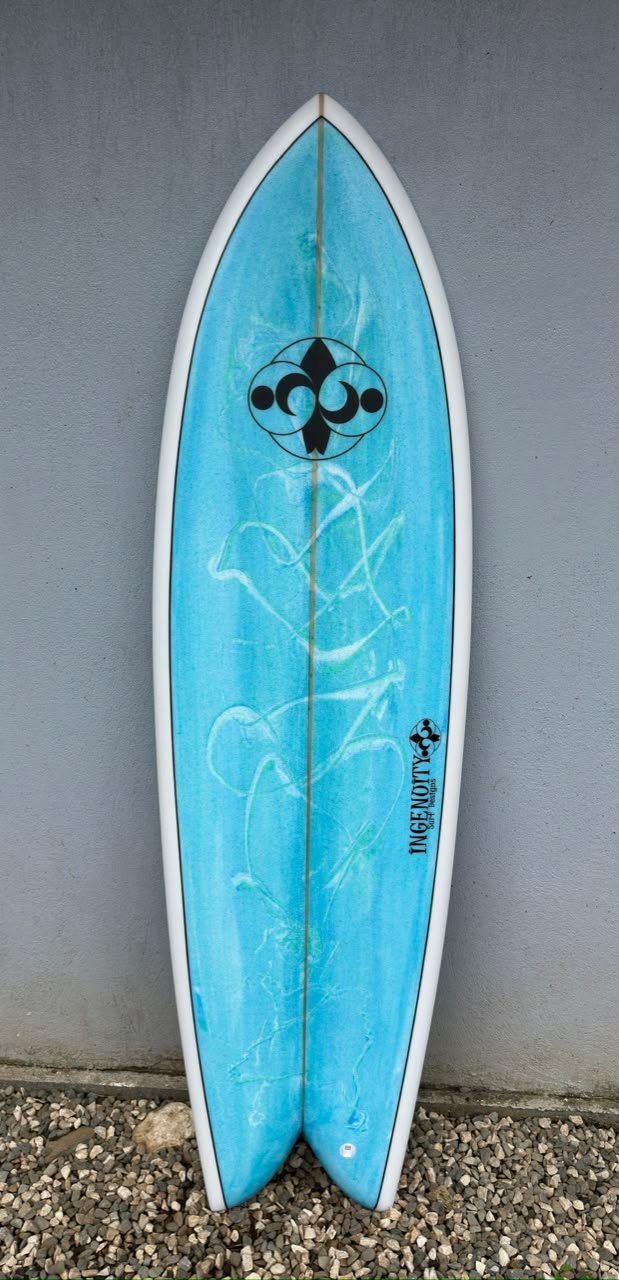 5’8” Retro Surfboard For Sale ₡375000